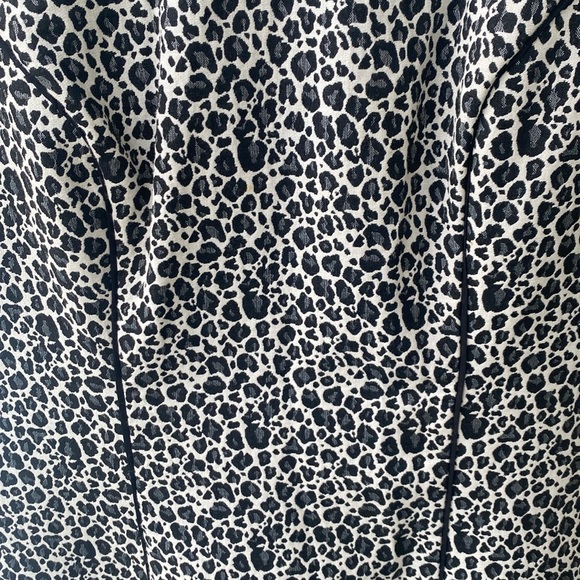 Banana Republic Factory Cream black & gray leopard print short sleeve dress 2 - Picture 7 of 7